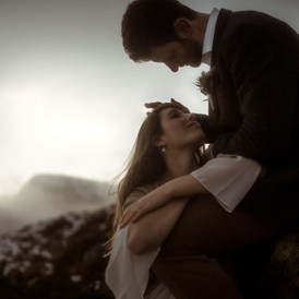 Hochzeitsfotograf: Intime Momente nach einem wunderschönen Elopement in den Tiroler Bergen - Dan Jenson Photography