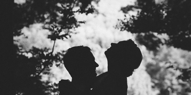 Hochzeitsfotos - Art des Shootings: Trash your Dress - Maria-Lanzendorf - Marie & Michael Photography