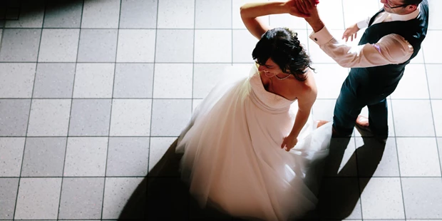 Hochzeitsfotos - Art des Shootings: Trash your Dress - Maria-Lanzendorf - Marie & Michael Photography
