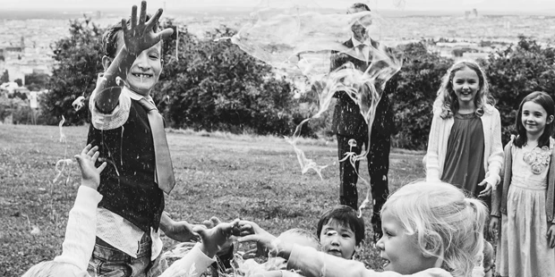 Hochzeitsfotos - Hartberg (Hartberg) - Schöne Erinnerungsbilder von den eigenen Kindern dürfen natürlich in keiner Hochzeitsreportage fehlen.  - freynoi - Die Hochzeitsfotografinnen