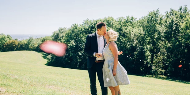 Hochzeitsfotos - Art des Shootings: Trash your Dress - Maria-Lanzendorf - Margarita Shut