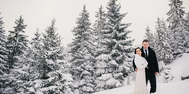 Hochzeitsfotos - Art des Shootings: Trash your Dress - Maria-Lanzendorf - Karlo Gavric
