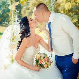 Hochzeitsfotograf: Hochzeit im Garten - RomanceXGirl