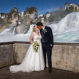 Hochzeitsfotograf: Küsse unterm Regenbogen... - Jeannine Good