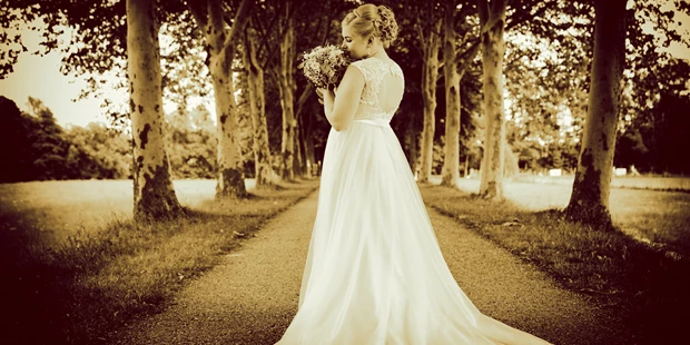 Hochzeitsfotos - Art des Shootings: Trash your Dress - Maria-Lanzendorf - Fink Pictures by Iris Fink
