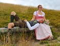 Hochzeitsfotograf: Steffi & Thomas aus Tirol. Kärntnerin  lernt Niederösterreicher kennen und heiratet auf der Planai.

Die schönsten Erinnerungsbilder wie immer von FotoTOM - TOM Eitzinger