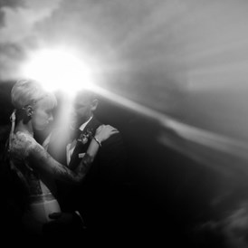 Hochzeitsfotograf: Kreative Paarfotos - Spree-Liebe Hochzeitsfotografie | Hochzeitsfotograf Berlin