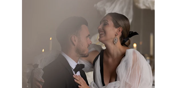 Hochzeitsfotos - Kerpen (Rhein-Erft-Kreis) - Hochzeitsfotografin Westerwald Hochzeitsfotografin Koblenz Hochzeitsfotografin Köln Hochzeiten fotografieren Hochzeitsfotograf gesucht heiraten 2025 Hochzeit Wedding wedding photographer Jana Bleich Fotografie Jana Bleich Fotografin gesucht getting ready Freie Trauung Kirchliche Trauung - Jana Bleich Fotografie