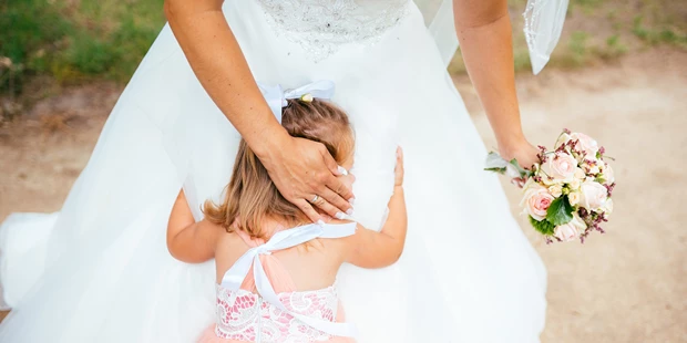 Hochzeitsfotos - Art des Shootings: Trash your Dress - Binnenland - Daniel Tetzel Fotografie