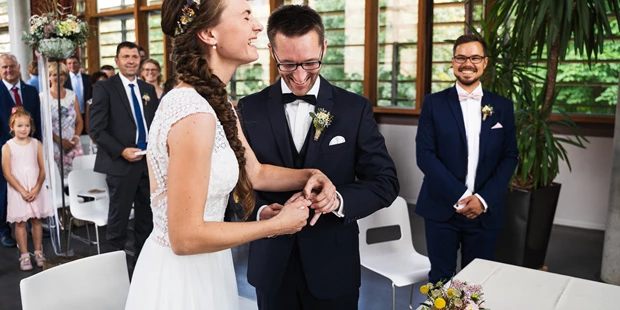 Hochzeitsfotos - Art des Shootings: Trash your Dress - Binnenland - Daniel Tetzel Fotografie