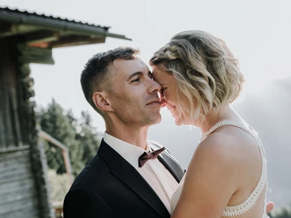 Hochzeitsfotos - Wildsteig - Eine Traumhochzeit auf der Zillertaler Wiesenalm - Shots Of Love - Barbara Weber Photography