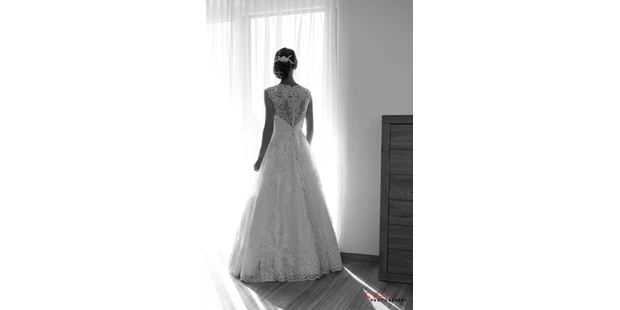 Hochzeitsfotos - Art des Shootings: Trash your Dress - Maria-Lanzendorf - Alexander Paul Steiner