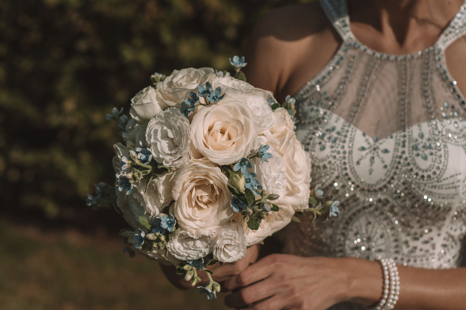 Hochzeitsfotograf: Destination Hochzeitsfotograf Klagenfurt am Wörthersee, Wien, Österreich, Bled Slowenien, Ljubljana Slowenien, Kroatien  Herzliche und professionelle Betreuung Die Hochzeit - Einer der schönsten Tage im Leben!
Es ist immer etwas ganz besonderes ein Paar von den frühen Morgenstunden an zu begleiten, die Aufregung zu spüren, die Liebesgeschichte zu sehen. Wir freuen uns von euch zu hören! Liebe Grüße - Hochzeit Fotograf Kärnten Neza - Tadej 
