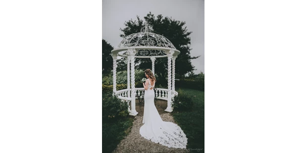 Hochzeitsfotos - Art des Shootings: Trash your Dress - Maria-Lanzendorf - Kingsize Pictures Christoph Königsmayr