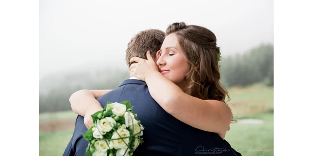 Hochzeitsfotos - Art des Shootings: Trash your Dress - Maria-Lanzendorf - Kingsize Pictures Christoph Königsmayr