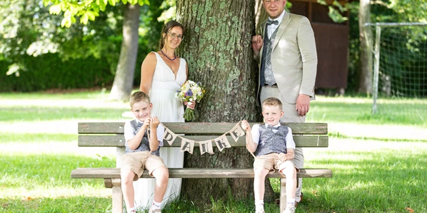 Hochzeitsfotos - Art des Shootings: Trash your Dress - Maria-Lanzendorf - Stephan Hauser Photography