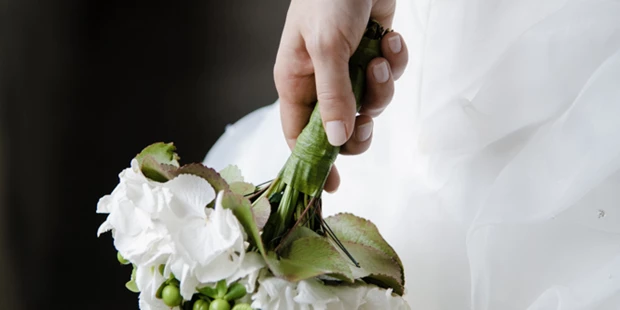 Hochzeitsfotos - Art des Shootings: Prewedding Shooting - Horben - Der Brautstrauss als schöne Detailaufnahme. - Fotografie by Carole Fleischmann