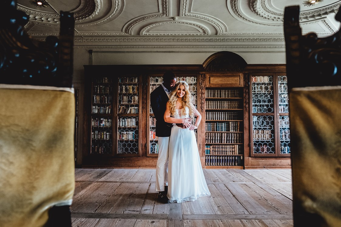 Hochzeitsfotograf: Standesamtliche Hochzeit in der Bibliothek - Charles Diehle - Hochzeitsfotograf München