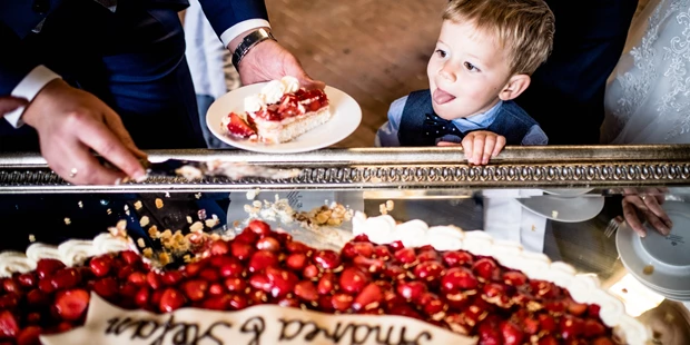 Hochzeitsfotos - Fotobox mit Zubehör - Wietze - Hochzeit im Blick