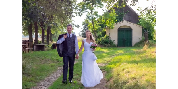 Hochzeitsfotos - PLZ 2361 (Österreich) - Landhochzeit in Niederösterreich - Multimedia Film & Photography