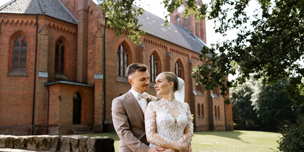 Hochzeitsfotos - Copyright und Rechte: Bilder auf Social Media erlaubt - Emsland, Mittelweser ... - Alex & Natalya Photography