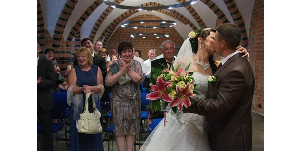 Hochzeitsfotos - Art des Shootings: Hochzeits Shooting - Kiel (Kreisfreie Stadt Kiel, Kreis Rendsburg-Eckernförde) - Trauung Standesamt Parchim,
Hochzeitsfotograf Balzerek-Lübeck
Hochzeiten Schleswig-Holstein,
Hochzeiten Mecklenburg-Vorpommern,
Hochzeiten Hamburg, - REINHARD BALZEREK