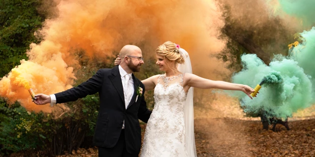 Hochzeitsfotos - Art des Shootings: Hochzeits Shooting - Oberbayern - Hochzeit in Bochum | Rauchfackeln - Viktor Theobaldt