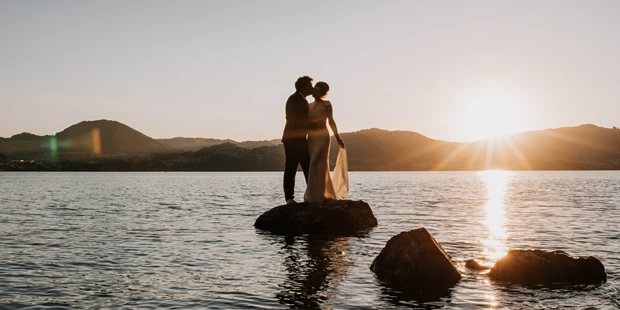 Hochzeitsfotos - Bezirk Grieskirchen - After-Wedding-Shooting am Traunsee in Gmunden Oberösterreich - Kosia Photography