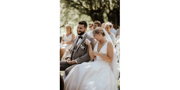Hochzeitsfotos - Bezirk Grieskirchen - Hochzeit am Oberbauergut in Leonding Oberösterreich - Kosia Photography