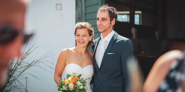 Hochzeitsfotos - Art des Shootings: Trash your Dress - Maria-Lanzendorf - Tina Kolanos Photography
