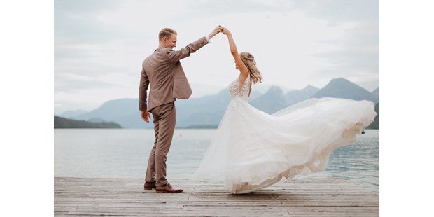 Hochzeitsfotos - Copyright und Rechte: Bilder auf Social Media erlaubt - Oberösterreich - Wunderschöne Hochzeit in St.Gilgen - Pixelstube - Design & Fotografie