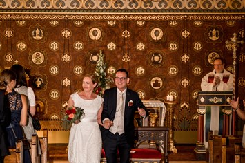 Hochzeitsfotograf: Standesamtliche Trauung in Dornbirn und Segnung in der Mehrerau
Es war ein wunderbarer Tag. 
Brautpaar Bargehr. - Glücksbild Fotografie
