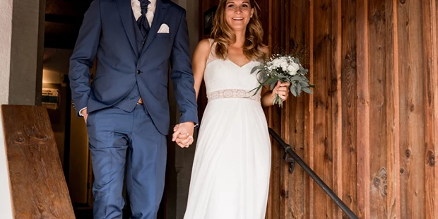 Hochzeitsfotos - Wildsteig - Bei einer wunderschönen Hochzeit im Jonas Schlössle durfte ich das Ehepaar Jäger begleiten. - Glücksbild Fotografie