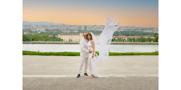 Hochzeitsfotos - Fotostudio - Korneuburg - Schönes Open Air im Schloss Schönbrunn - Historia ślubna TomaFot