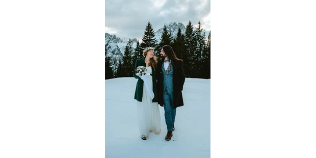 Hochzeitsfotos - Ebensee - Hochzeit auf der Dolomitenhütte in Osttirol (Winterhochzeit) Lienz
Hochzeitsfotograf Lienz - Valentino Zippo Photography