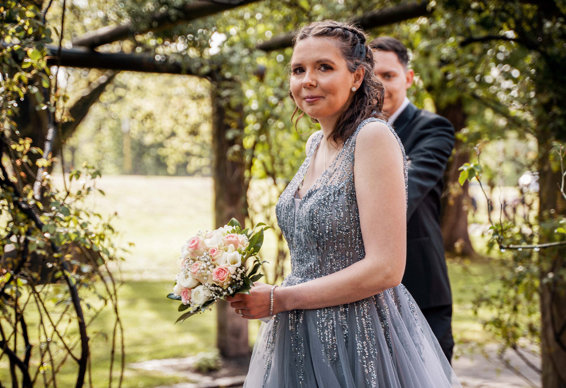 Hochzeitsfotos - Art des Shootings: Hochzeits Shooting - Duisburg - Verliebtes Hochzeitspaar - Boris Hoika