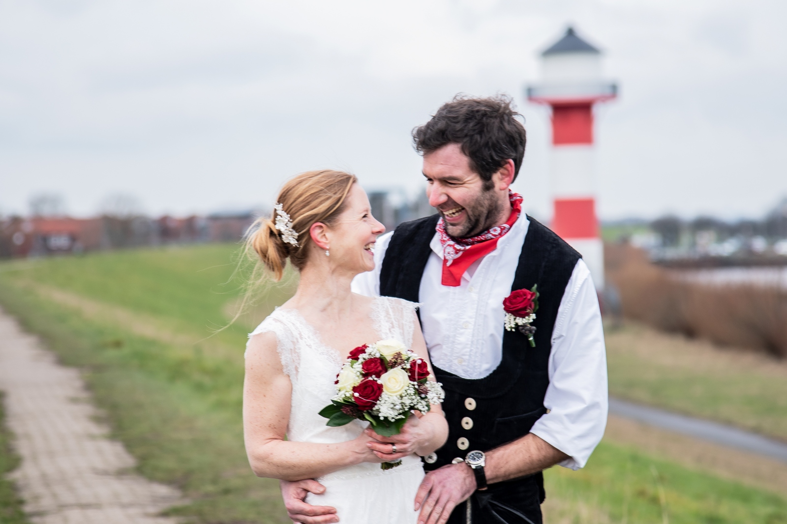 Hochzeitsfotos - Bremen-Stadt - Fotograf Wedel, Hochzeitsfotograf Wedel, Uetersen, standesamtliche Hochzeit Wedel, Hochzeitsreportage Hamburg, natürliche Hochzeitsfotografie, authentische Hochzeitsfotos, Hochzeitsfotograf Elbe / Pinneberg, Fotograf Hamburg - Isabell Fripon Fotografie in Wedel, Hamburg und Umgebung