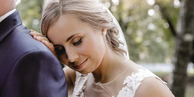 Hochzeitsfotos - Art des Shootings: Trash your Dress - Maria-Lanzendorf - Tina Vega-Wilson