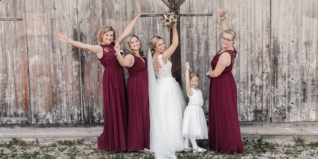 Hochzeitsfotos - Art des Shootings: Trash your Dress - Maria-Lanzendorf - Tina Vega-Wilson