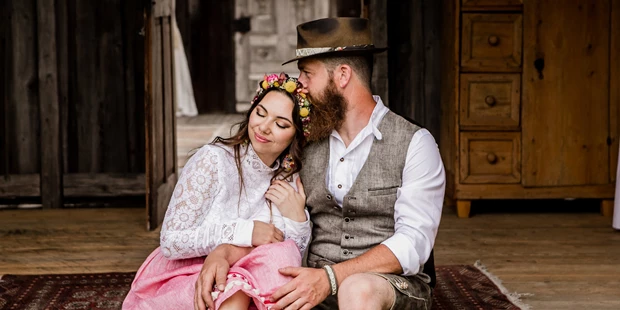 Hochzeitsfotos - Art des Shootings: Trash your Dress - Maria-Lanzendorf - Tina Vega-Wilson