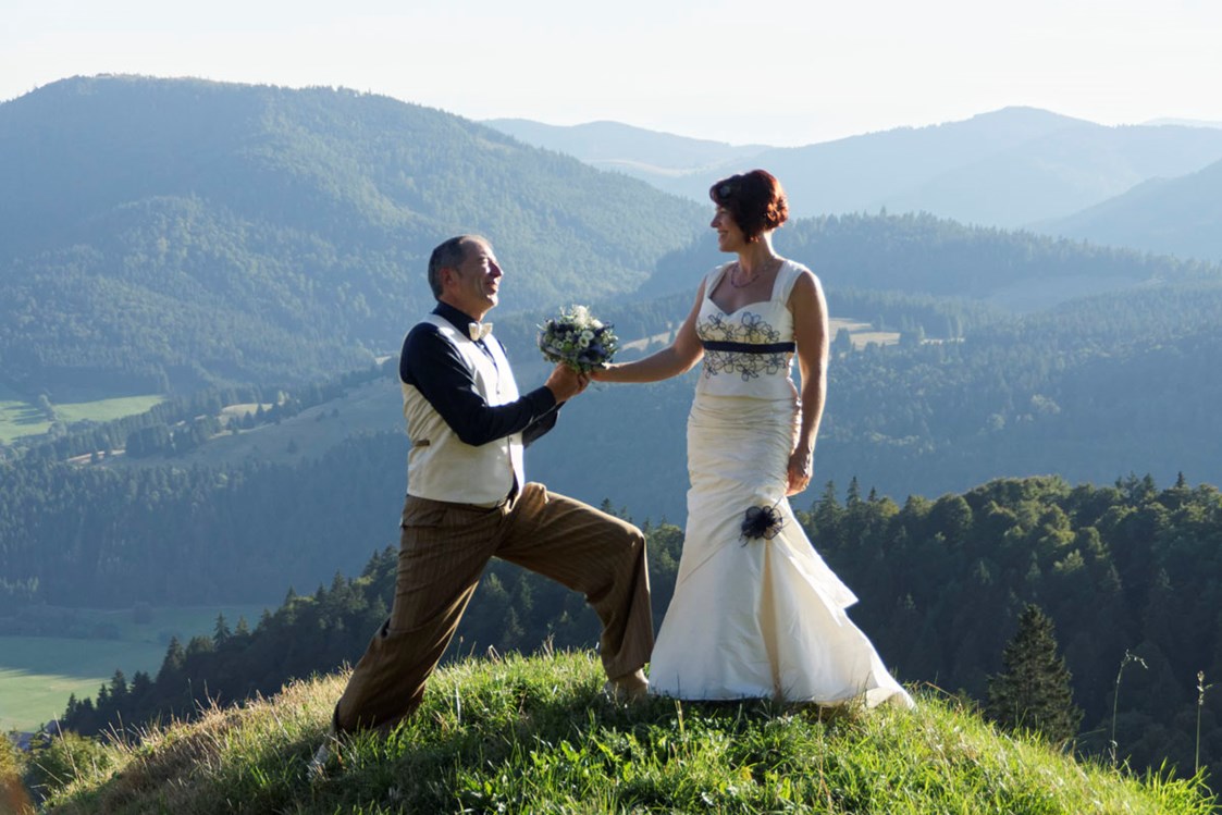 Hochzeitsfotograf: Fotoshooting an besonderen Locations.  - Verena Wehrle