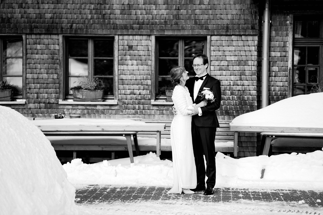 Hochzeitsfotograf: Ob im Winter oder im Sommer - ich bin immer gerne dabei.  - Verena Wehrle