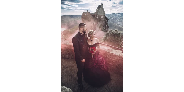 Hochzeitsfotos - Art des Shootings: Trash your Dress - Maria-Lanzendorf - Sophisticated Wedding Pictures