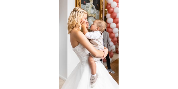 Hochzeitsfotos - Art des Shootings: Trash your Dress - Maria-Lanzendorf - Sophisticated Wedding Pictures