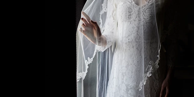 Hochzeitsfotos - Art des Shootings: Trash your Dress - Maria-Lanzendorf - She's the one! | www.c-g.wedding - C&G Wedding - Elopement und Hochzeits Fotografie