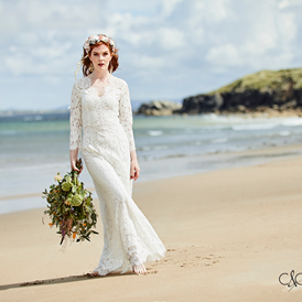Hochzeitsfotograf: Braut auf Achill Island, Irland | www.c-g.wedding - C&G Wedding - Elopement und Hochzeits Fotografie