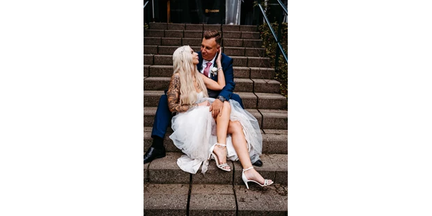 Hochzeitsfotos - Copyright und Rechte: Bilder auf Social Media erlaubt - Bezirk Bruck a. d. Leitha - Purelovestories photography VOGT