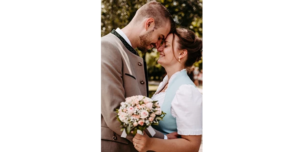 Hochzeitsfotos - Copyright und Rechte: Bilder auf Social Media erlaubt - Bezirk Bruck a. d. Leitha - Purelovestories photography VOGT