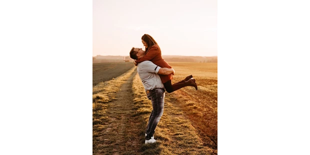Hochzeitsfotos - Copyright und Rechte: Bilder auf Social Media erlaubt - Bezirk Bruck a. d. Leitha - Purelovestories photography VOGT