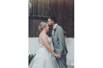 Hochzeitsfotograf: Ein Kuss auf die Stirn bedeutet "Ich liebe Dich" - Sabrina Hohn
